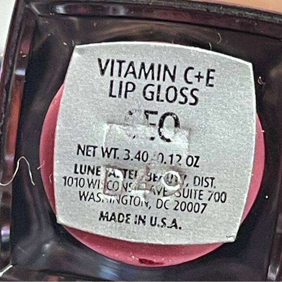 Lune and Aster Vitamin C & E Lip Gloss shade CEO NWOB - Picture 3 of 3